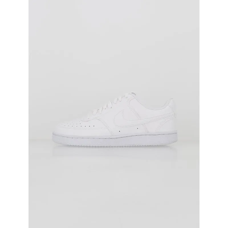 Baskets t-clip cuir logo doré blanc femme - Lacoste | wimod