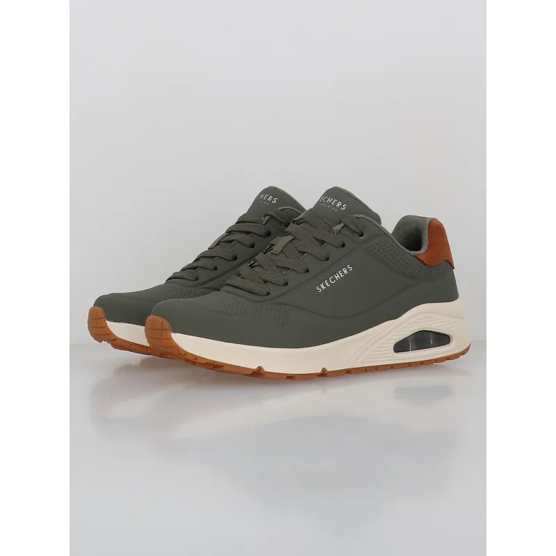 Baskets uno suited on air kaki homme - Skechers | wimod