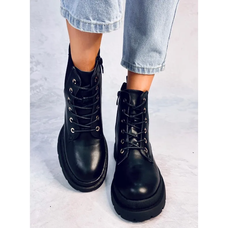 Bottines à lacets avec chaîne Clumsy Black le noir