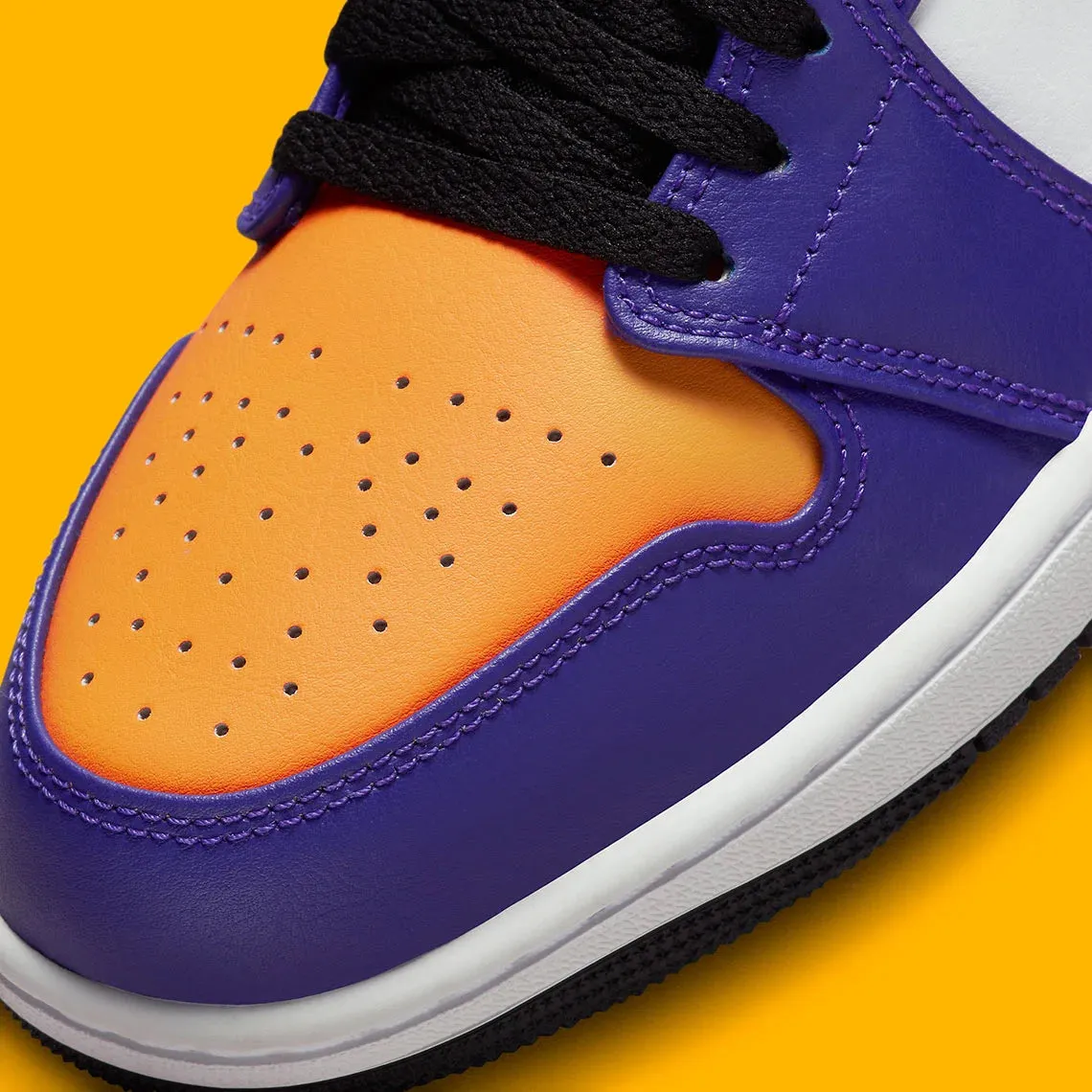 Jordan 1 Mid Lakers (2022)