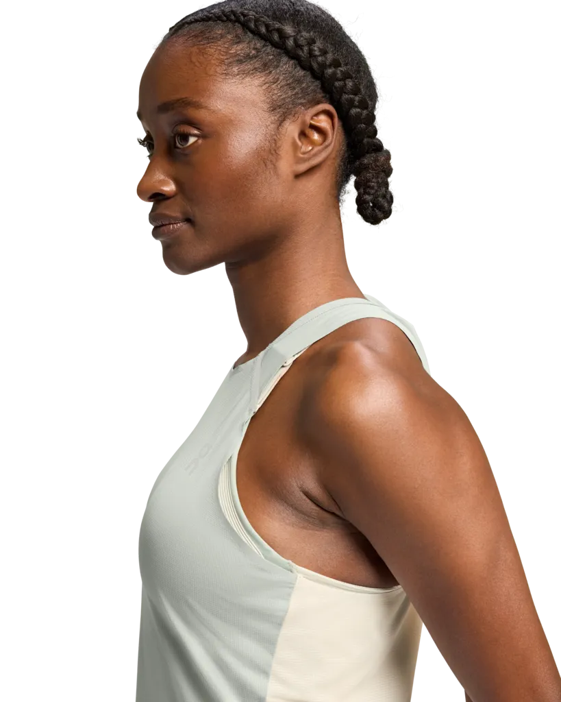 ON RUNNING PERFORMANCE TANK FEMME COBBLE | GLACIER