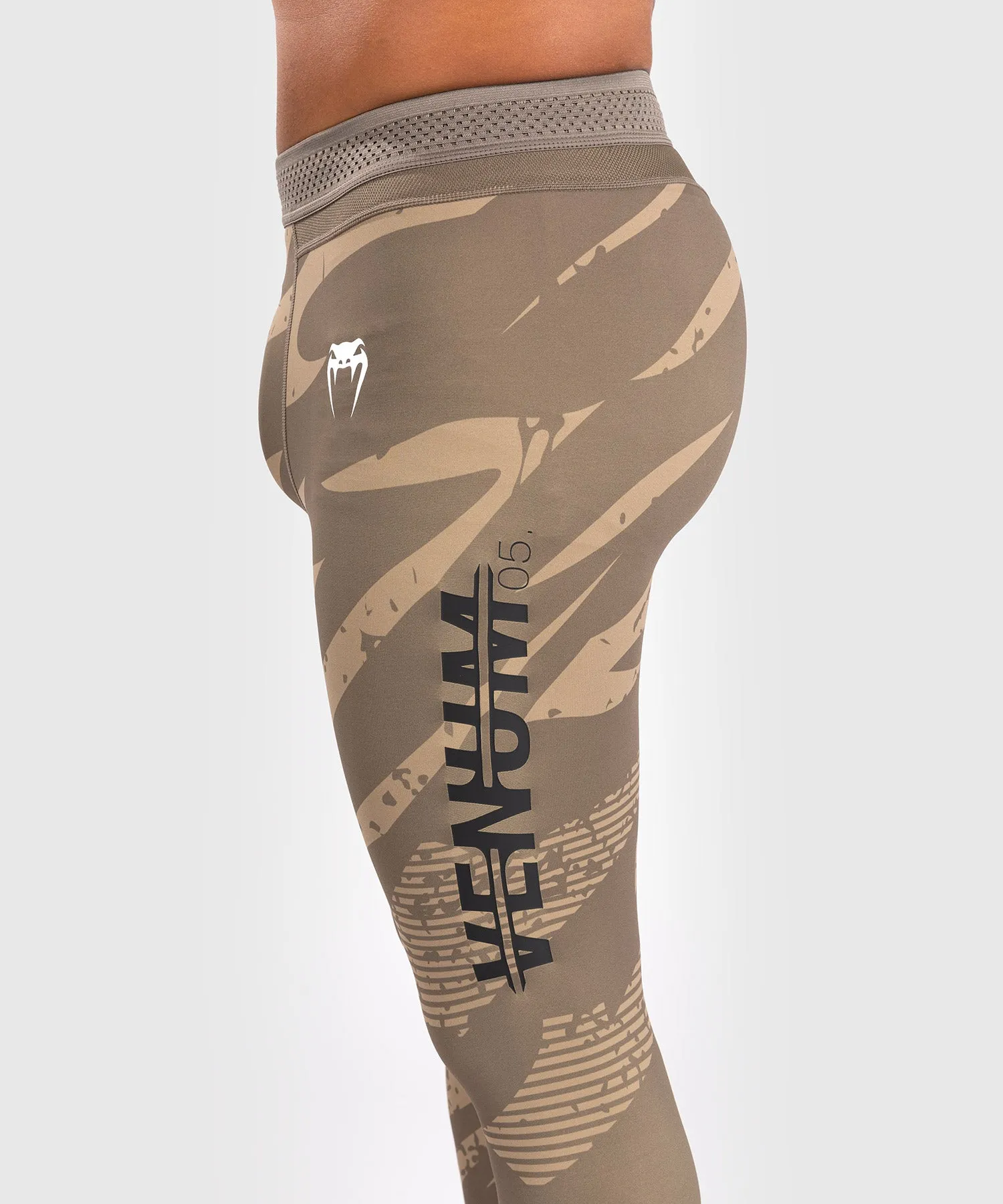 Pantalon de Compression pour Hommes UFC Adrenaline by Venum Fight Week Performance - Desert Camo