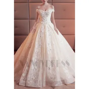 robe de mariée chic champagne pâle